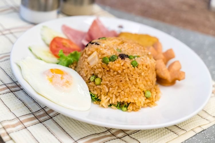 Resep Nasi Goreng Simpel: Nikmati Sisa Nasi Kemarin dengan Lebih Spesial